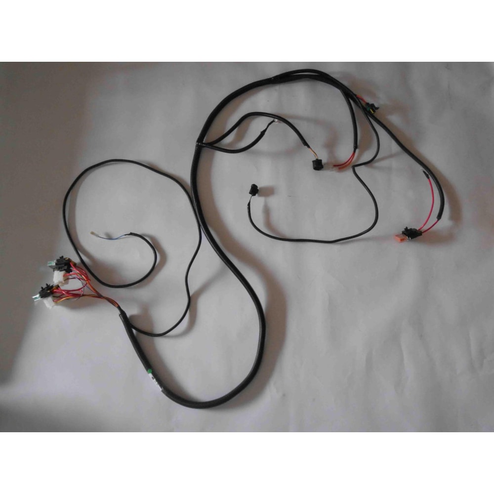 CHICOTE EXTERNO ELETROVENTILADOR VENTILADOR CAMINHAO DELIVERY ADVANTECH 5-150 / 8 / 9 / 10-160 (REFORCADA) - TC CHICOTES CHICOTE EXTERNO ELETROVENTILADOR VENTILADOR CAMINHAO DELIVERY ADVANTECH 5-150 / 8 / 9 / 10-160 (REFORCADA) - TC CHICOTES