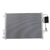 CONDENSADOR RENAULT LOGAN / SANDERO 1.0 / 1.6 8V / 16V 2007 A 2015 - VALEO