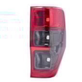 LANTERNA TRASEIRA FUME FORD PICK UP RANGER 2012 EM DIANTE LADO DIREITO - FITAM