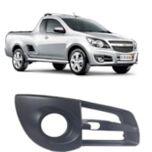 MOLDURA FAROL MILHA GM CHEVROLET MONTANA 2011 A 2019 COR PRETA COM MILHA LADO DIREITO - FIPPARTS